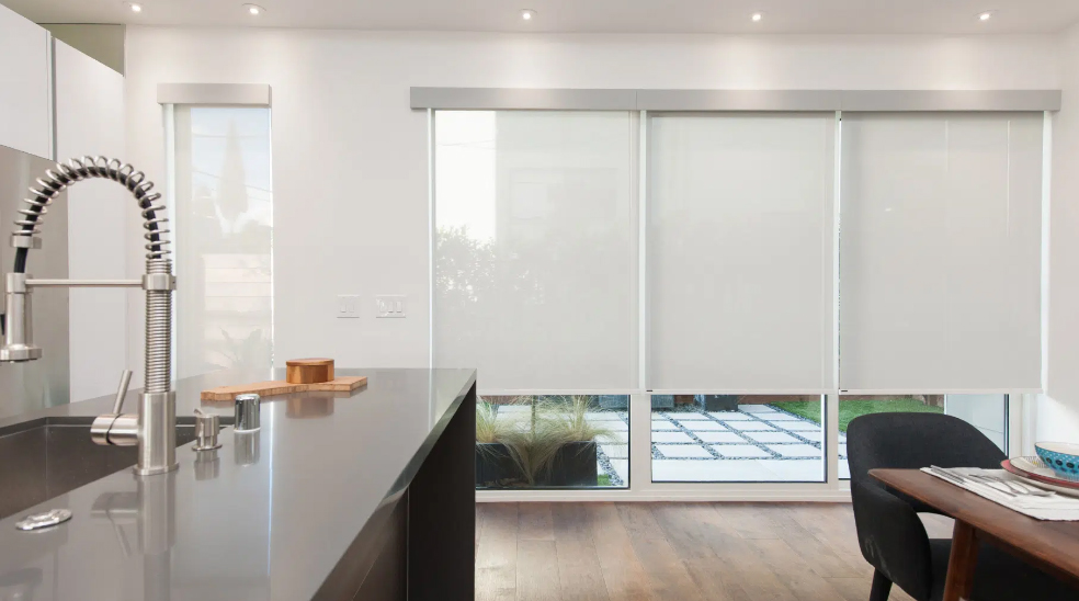 Soluna™ Roller Shades